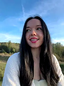 Vanesskaa online show from October 11, 2025, 4:05 pm