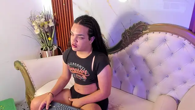 KarineWine online show from May 9, 2026, 5:45 am