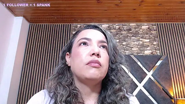 Snapshot of marie_hss chatting on October 28, 2025, 7:49 pm marie hss online show from October 28, 2025, 7:49 pm