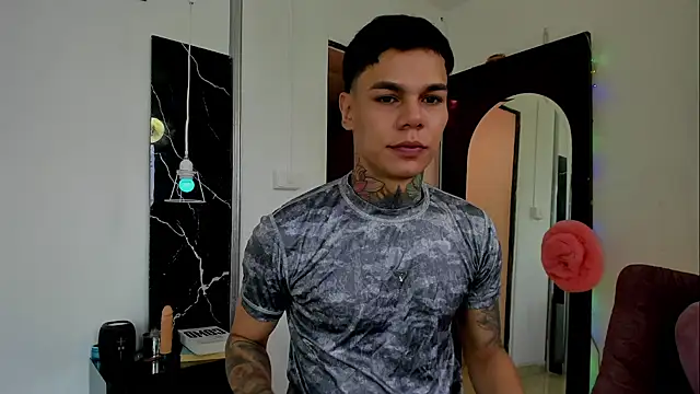 Jordyrodriiguez online show from November 9, 2025, 9:46 pm