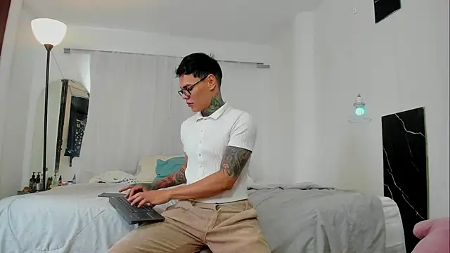 Jordyrodriiguez online show from February 7, 2026, 4:22 pm