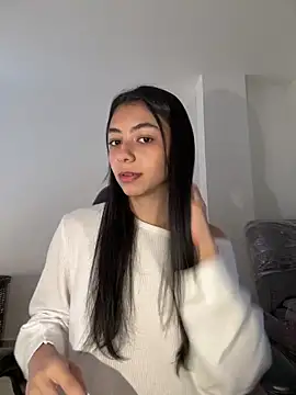 Snapshot of Liissa_cute_ chatting on October 8, 2025, 7:00 pm Liissa cute  online show from October 8, 2025, 7:00 pm