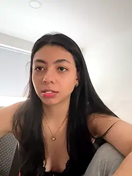 Liissa cute  online show from November 27, 2025, 8:55 pm