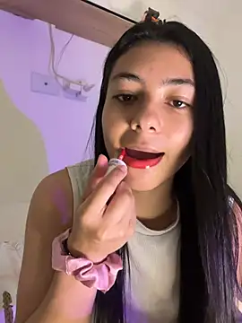 Liissa cute  online show from May 5, 2026, 7:55 pm