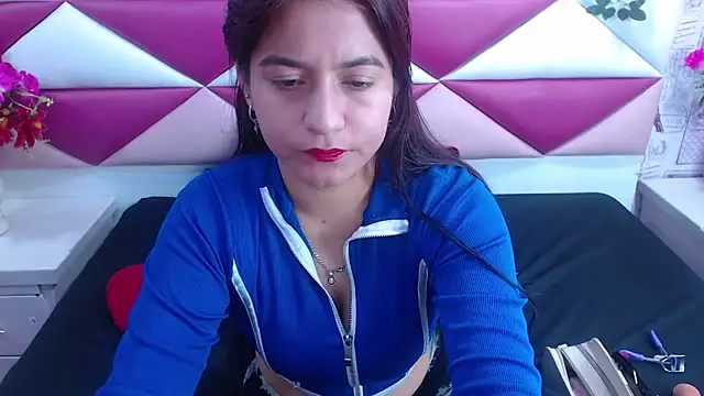 MariaClay online show from February 14, 2025, 11:53 am