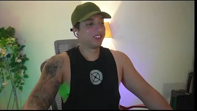 Snapshot of appolo_allen chatting on February 13, 2026, 3:57 am appolo allen online show from February 13, 2026, 3:57 am