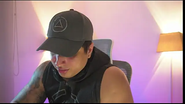 Snapshot of appolo_allen chatting on February 26, 2026, 3:49 am appolo allen online show from February 26, 2026, 3:49 am