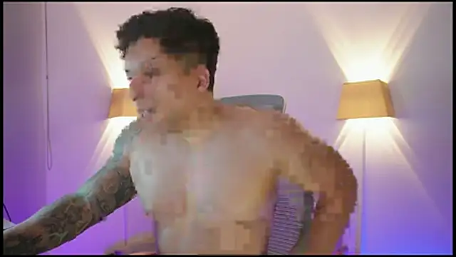 Snapshot of appolo_allen chatting on March 16, 2026, 5:44 am appolo allen online show from March 16, 2026, 5:44 am