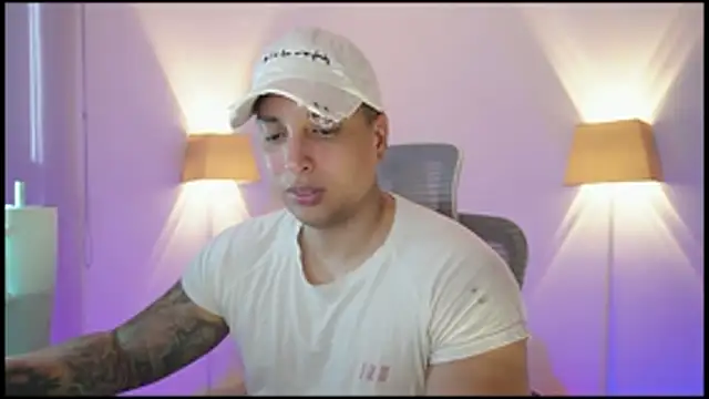 Snapshot of appolo_allen chatting on March 20, 2026, 8:46 pm appolo allen online show from March 20, 2026, 8:46 pm