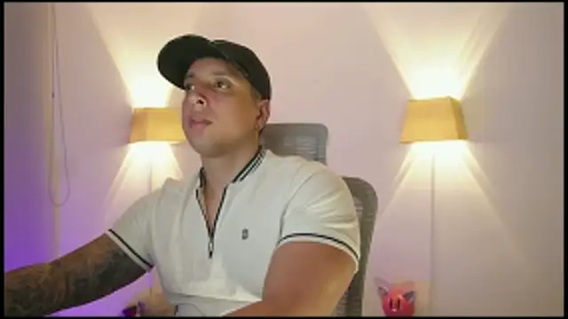 Snapshot of appolo_allen chatting on March 22, 2026, 5:11 am appolo allen online show from March 22, 2026, 5:11 am