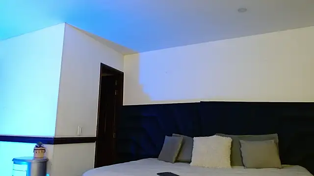 peyton golden1 online show from February 9, 2026, 3:21 am