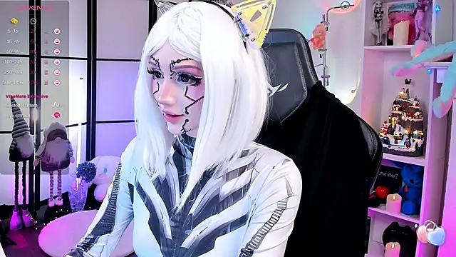 Snapshot of LilithLin chatting on January 8, 2026, 12:02 am LilithLin online show from January 8, 2026, 12:02 am