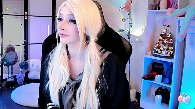 Snapshot of LilithLin chatting on January 13, 2026, 1:11 am LilithLin online show from January 13, 2026, 1:11 am