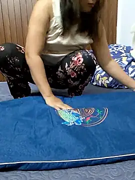  Mira 69  online show from March 9, 2026, 12:20 pm