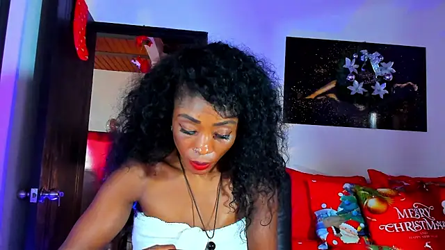 KimberlyBanks2 online show from December 20, 2024, 3:00 pm