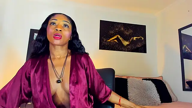 KimberlyBanks2 online show from October 15, 2025, 10:04 am