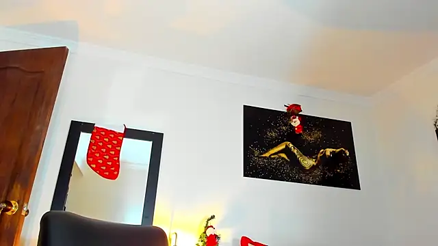 KimberlyBanks2 online show from December 21, 2025, 1:07 pm