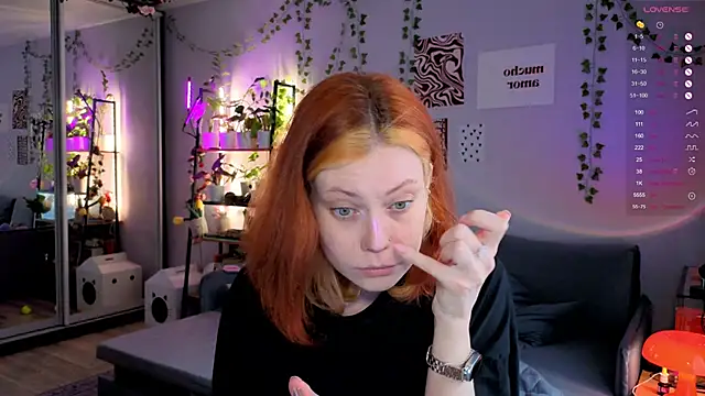 Snapshot of Your_Corvus chatting on March 17, 2026, 8:50 am Your Corvus online show from March 17, 2026, 8:50 am