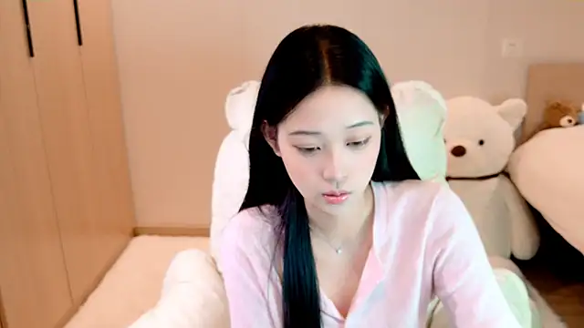 Xueb J online show from January 21, 2025, 8:52 am