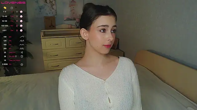 cosmosbaby online show from November 30, 2025, 2:10 pm