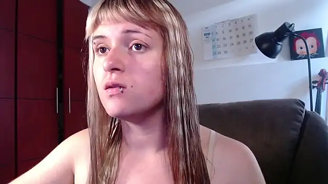 Snapshot of NEXT_DOOR_GIRL_ chatting on September 20, 2025, 10:11 pm NEXT DOOR GIRL online show from September 20, 2025, 10:11 pm