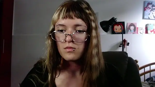 Snapshot of NEXT_DOOR_GIRL_ chatting on September 22, 2025, 10:12 pm NEXT DOOR GIRL online show from September 22, 2025, 10:12 pm