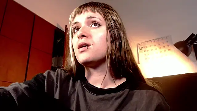 Snapshot of NEXT_DOOR_GIRL_ chatting on October 27, 2025, 10:03 pm NEXT DOOR GIRL online show from October 27, 2025, 10:03 pm