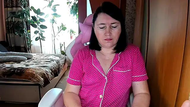 Tatyana51 online show from May 3, 2026, 6:41 am