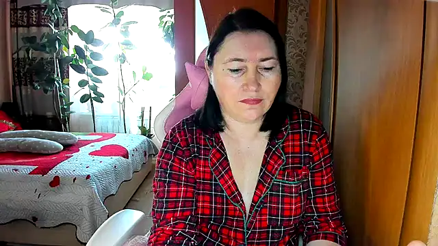 Tatyana51 online show from May 8, 2026, 5:35 am