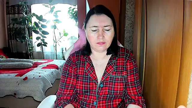 Tatyana51 online show from May 10, 2026, 4:06 am