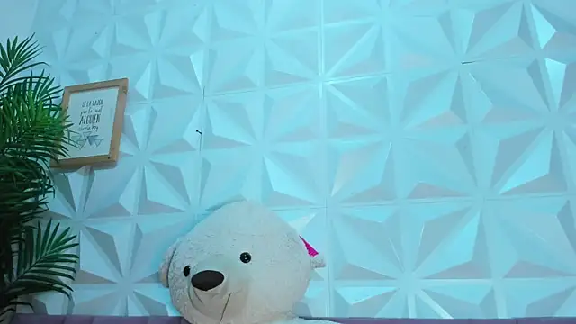 Briyit Doll online show from September 24, 2025, 7:50 pm