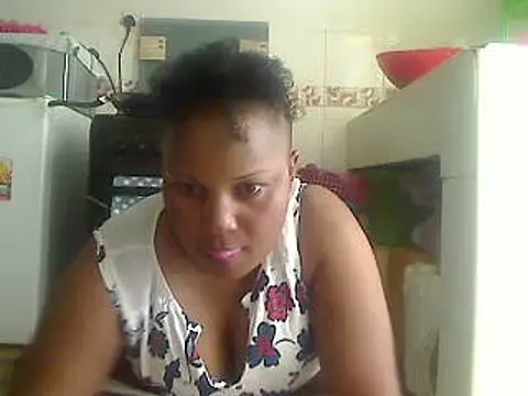 Snapshot of browndolly12 chatting on January 29, 2025, 2:00 pm browndolly12 online show from January 29, 2025, 2:00 pm