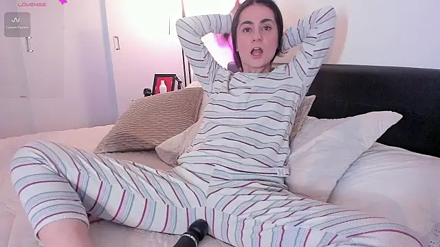 Snapshot of guccipussy1 chatting on January 29, 2025, 7:22 pm guccipussy1 online show from January 29, 2025, 7:22 pm