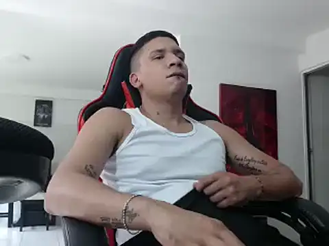 damiam fiery online show from December 11, 2024, 5:04 pm