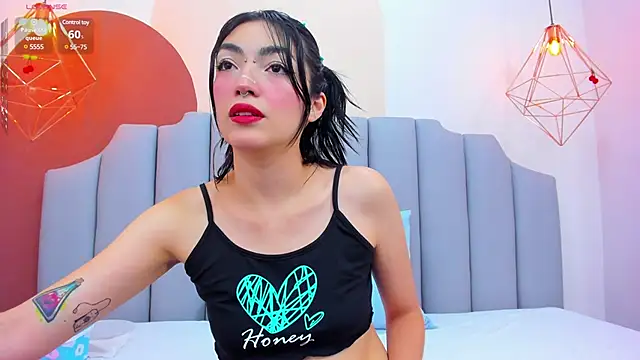 ThailyCherry online show from January 10, 2025, 7:32 pm