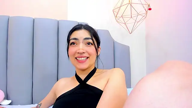 ThailyCherry online show from February 26, 2025, 1:21 am