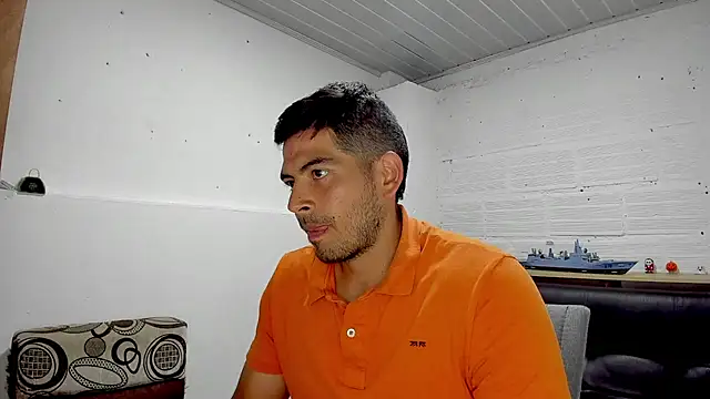 Himoreno25 online show from December 18, 2024, 10:24 pm