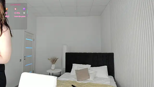 Vanessa Walters online show from May 11, 2026, 3:12 am