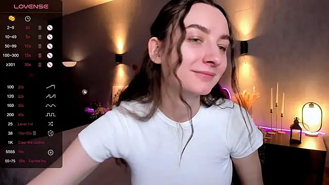 Snapshot of annacooleman chatting on April 8, 2026, 2:11 am annacooleman online show from April 8, 2026, 2:11 am