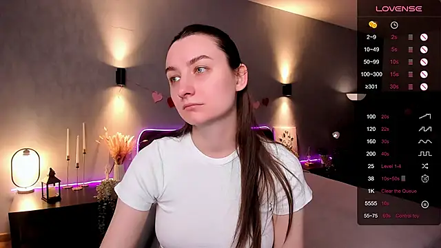 Snapshot of annacooleman chatting on April 21, 2026, 2:04 am annacooleman online show from April 21, 2026, 2:04 am