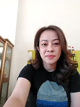 Baby-bigboobs2024 online show from February 18, 2025, 12:15 am