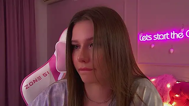 DianaVert online show from November 30, 2025, 6:45 pm