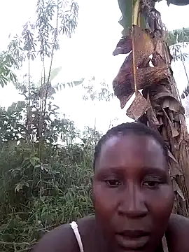 Snapshot of Sherry_she chatting on December 7, 2024, 3:36 am Sherry she online show from December 7, 2024, 3:36 am