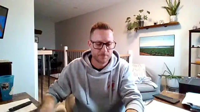 Bigdicktrav902 online show from January 15, 2026, 4:44 pm