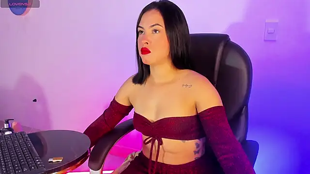 Maya Bluee online show from January 20, 2025, 3:37 am
