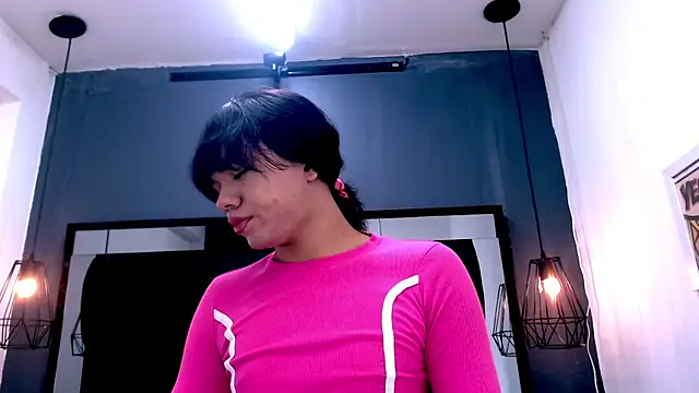 AndreaGil  online show from December 20, 2025, 2:13 pm