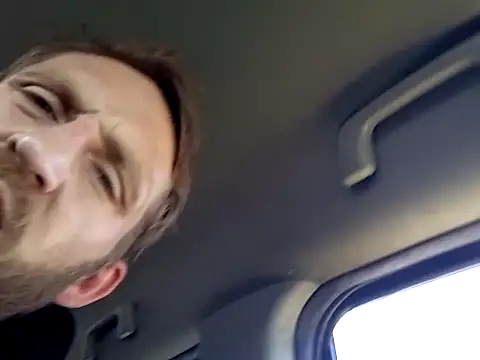 Snapshot of otterlover123 chatting on September 29, 2025, 4:56 pm otterlover123 online show from September 29, 2025, 4:56 pm