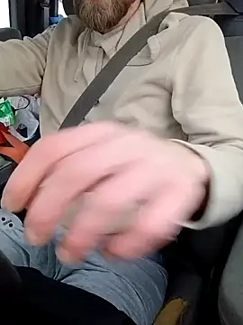 otterlover123 online show from January 11, 2026, 8:58 pm