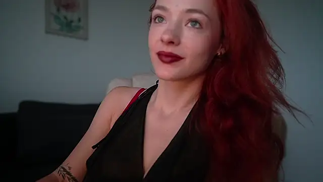 MiaRouge online show from July 5, 2026, 2:40 am