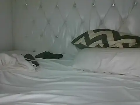 Candykitten online show from March 6, 2025, 11:20 pm